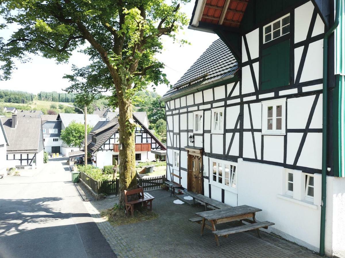 Finnentrop Ortmanns Eulennestヴィラ エクステリア 写真